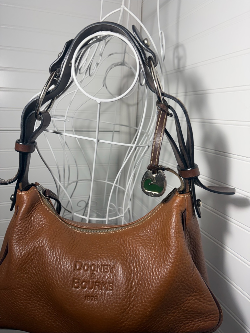 Dooney & Bourke -East West Hobo Bag in Brown Pebbled Leather W/ Dark Brown Strap - Picture 4 of 14